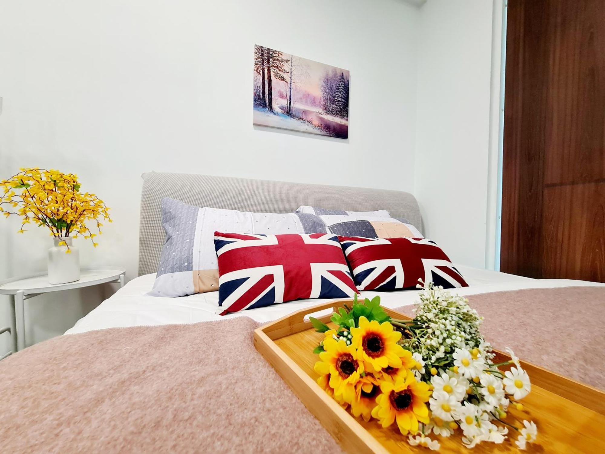 2 Bedroom Duplex 9 Guest Scott Garden Old Klang Road, Mid-valley, Bangsar, Bangsar South, Taman Desa, Kuchai Lama, Pearl Point, Pangsapuri *