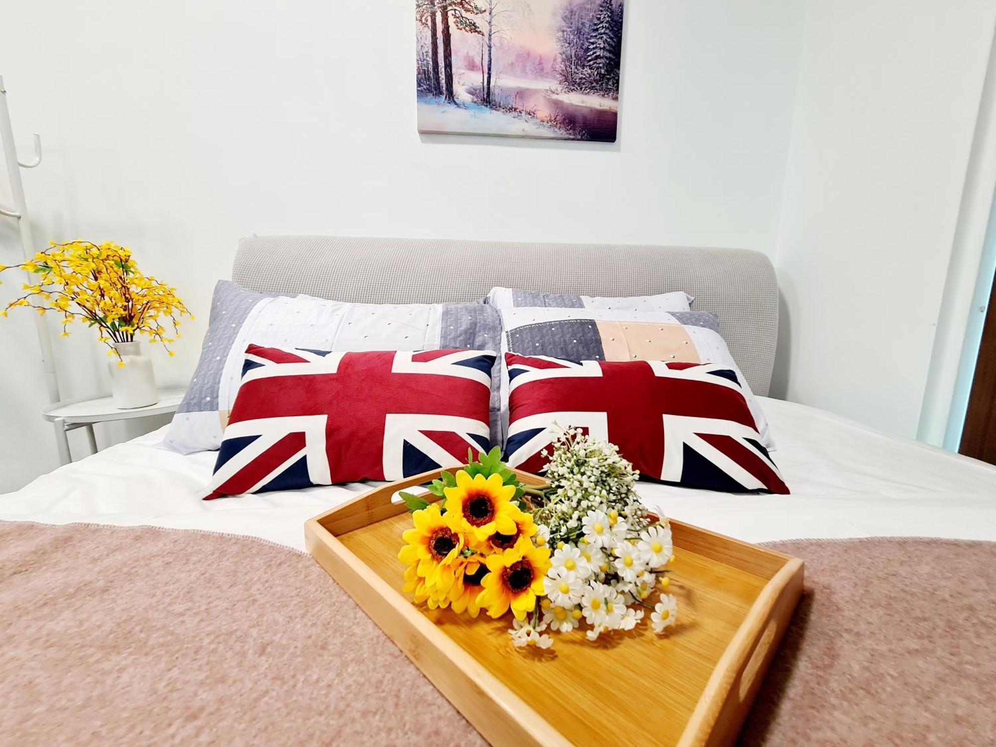 2 Bedroom Duplex 9 Guest Scott Garden Old Klang Road, Mid-valley, Bangsar, Bangsar South, Taman Desa, Kuchai Lama, Pearl Point,