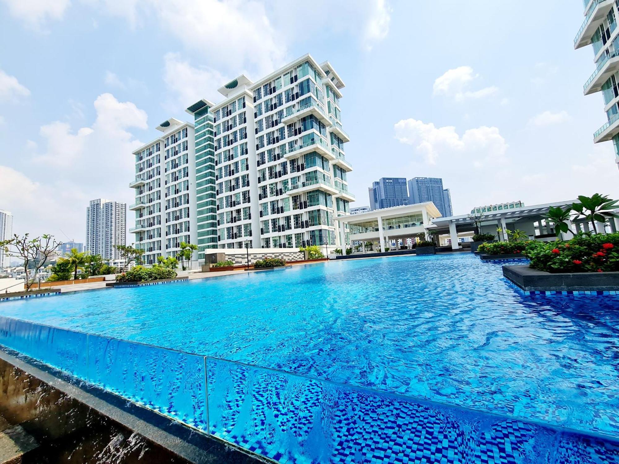 2 Bedroom Duplex 9 Guest Scott Garden Old Klang Road, Mid-valley, Bangsar, Bangsar South, Taman Desa, Kuchai Lama, Pearl Point, *