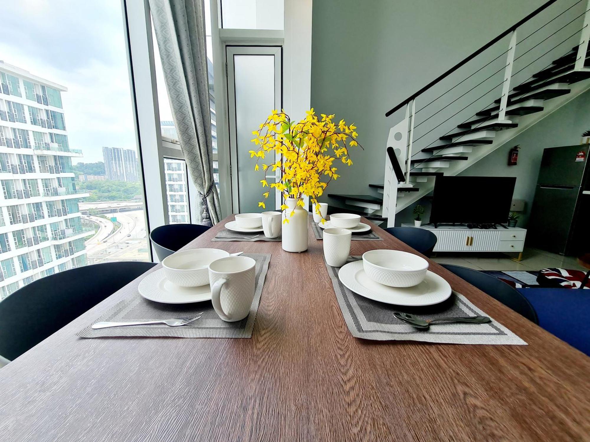 2 Bedroom Duplex 9 Guest Scott Garden Old Klang Road, Mid-valley, Bangsar, Bangsar South, Taman Desa, Kuchai Lama, Pearl Point, Pangsapuri *